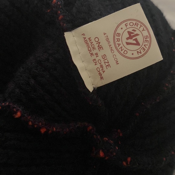 Houston Astros Beanie - Picture 2 of 3